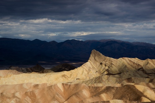 Manley Beacon, Death Valley National Park California (9860 SA).jpg